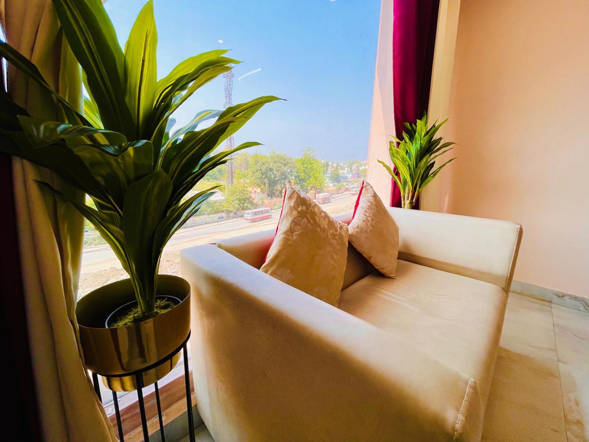 Hotel Golden Temple View By La Casa, Amritsar #Top Rated #Most Awarded #Swimming Pool #Prime Location #Luxury Rooms #Parking #Rooftop Cafe ภายนอก รูปภาพ